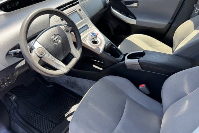 2015 Toyota Prius Plug-In Base