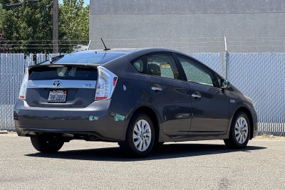 2015 Toyota Prius Plug-In Base