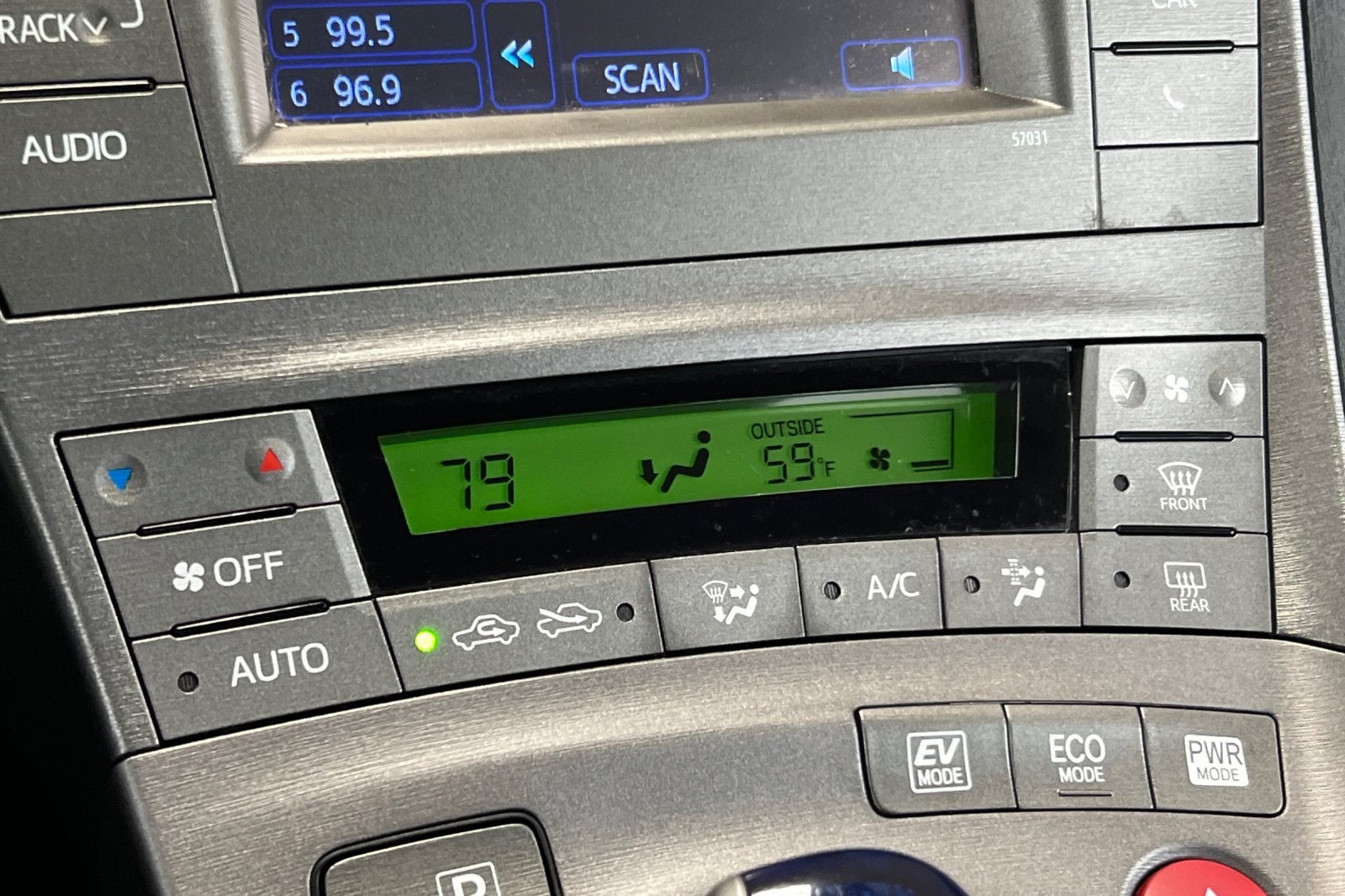 2015 Toyota Prius Four