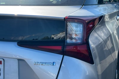 2021 Toyota Prius LE