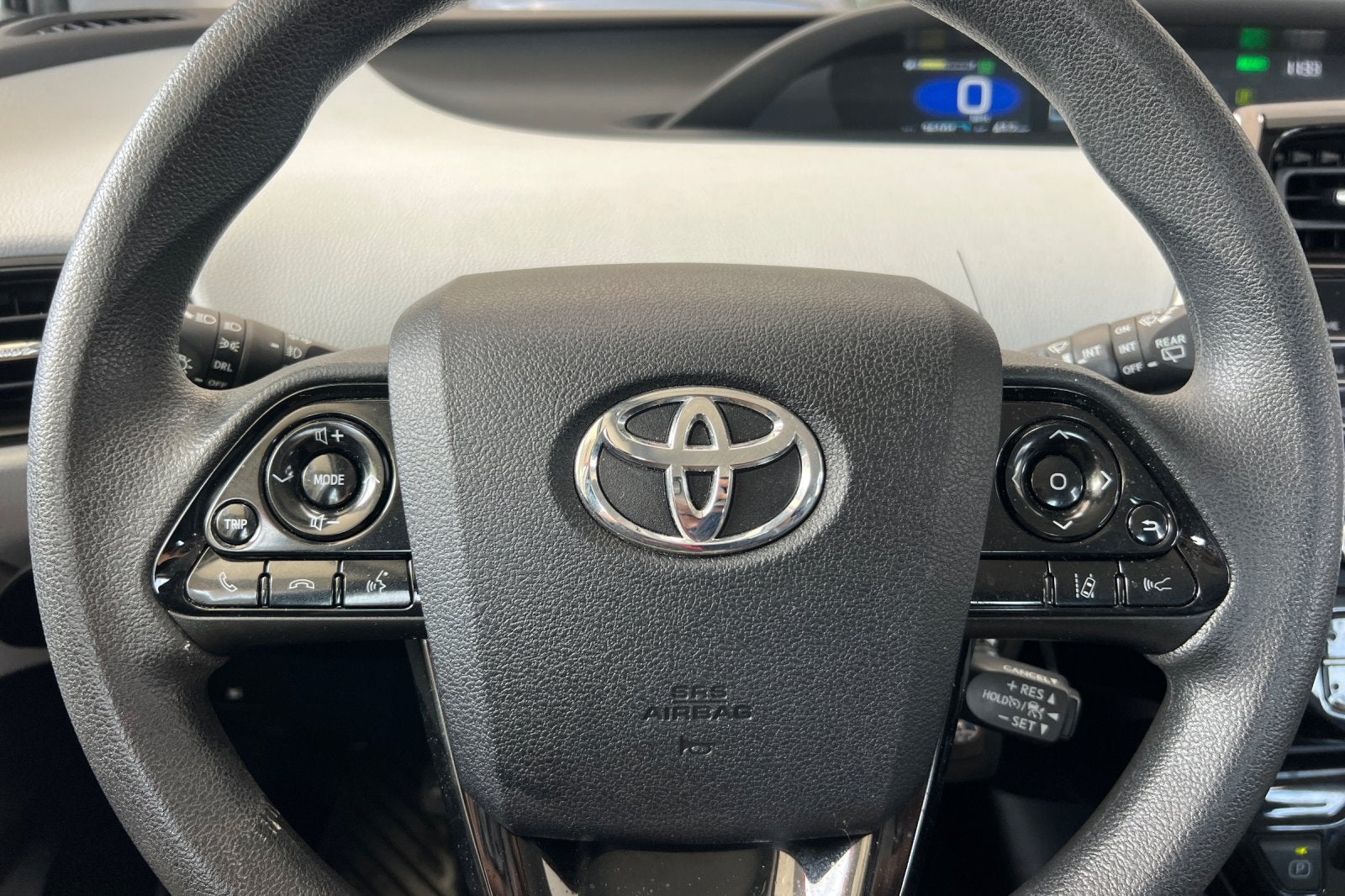 2021 Toyota Prius LE
