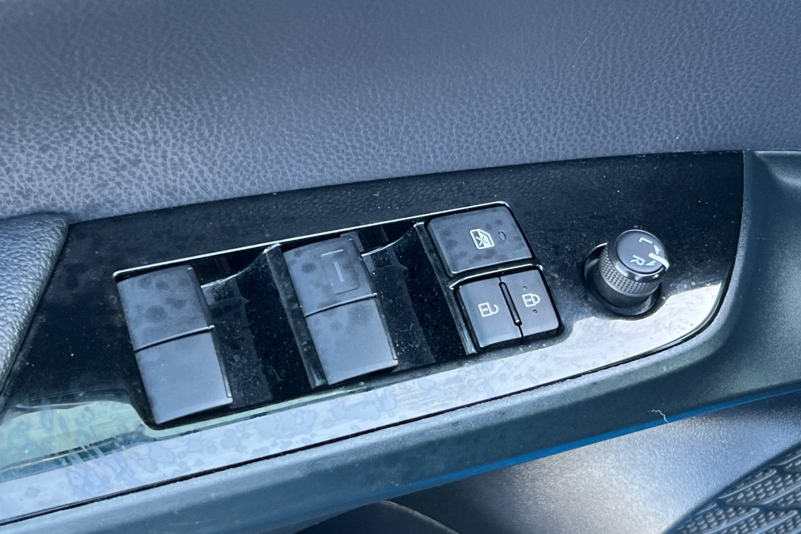 2021 Toyota Prius XLE