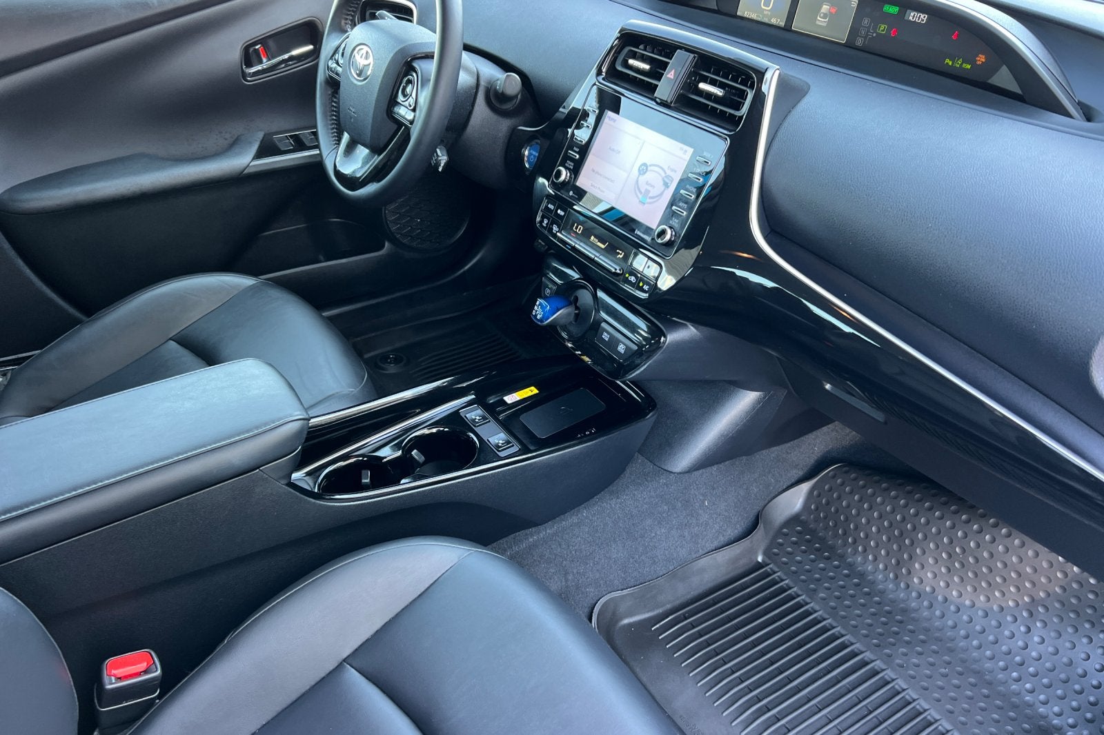 2021 Toyota Prius XLE