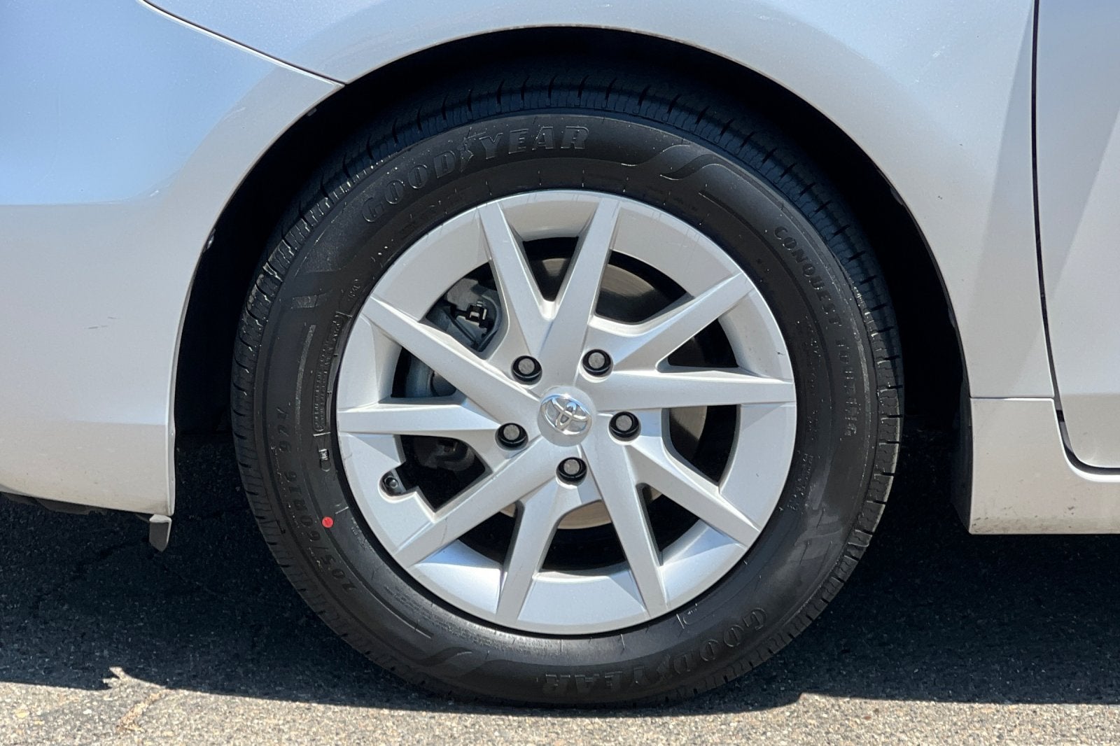 2013 Toyota Prius V Two