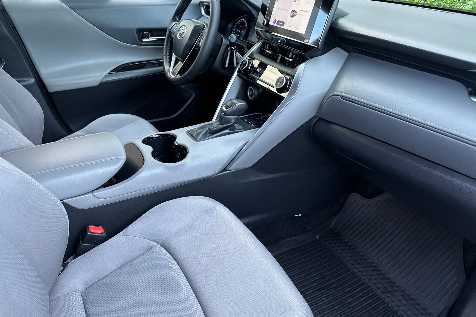 2023 Toyota Venza LE