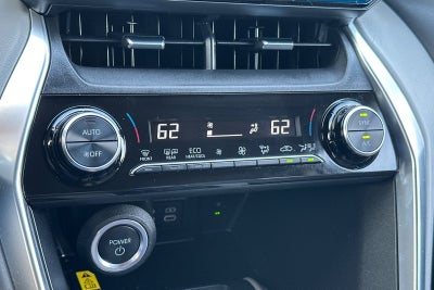 2023 Toyota Venza LE