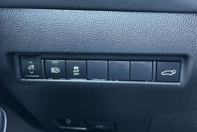 2023 Toyota Venza LE