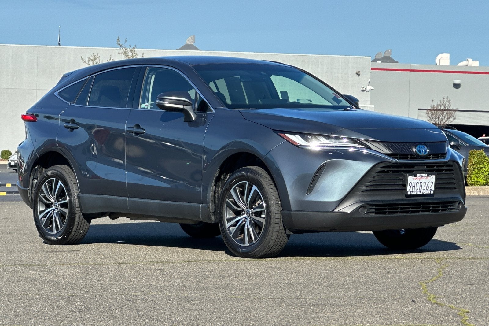 2023 Toyota Venza LE