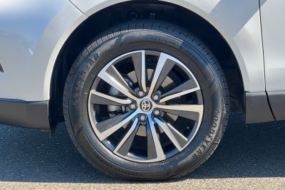 2021 Toyota Venza LE