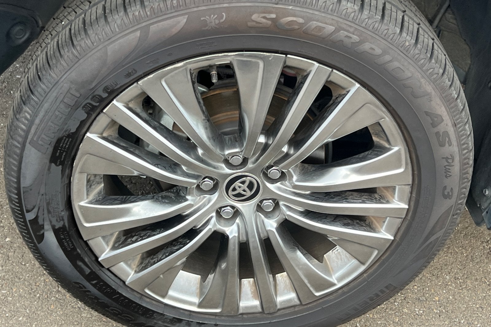2021 Toyota Venza XLE