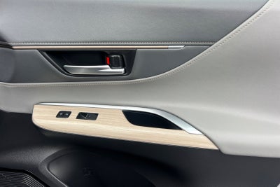 2023 Toyota Venza XLE