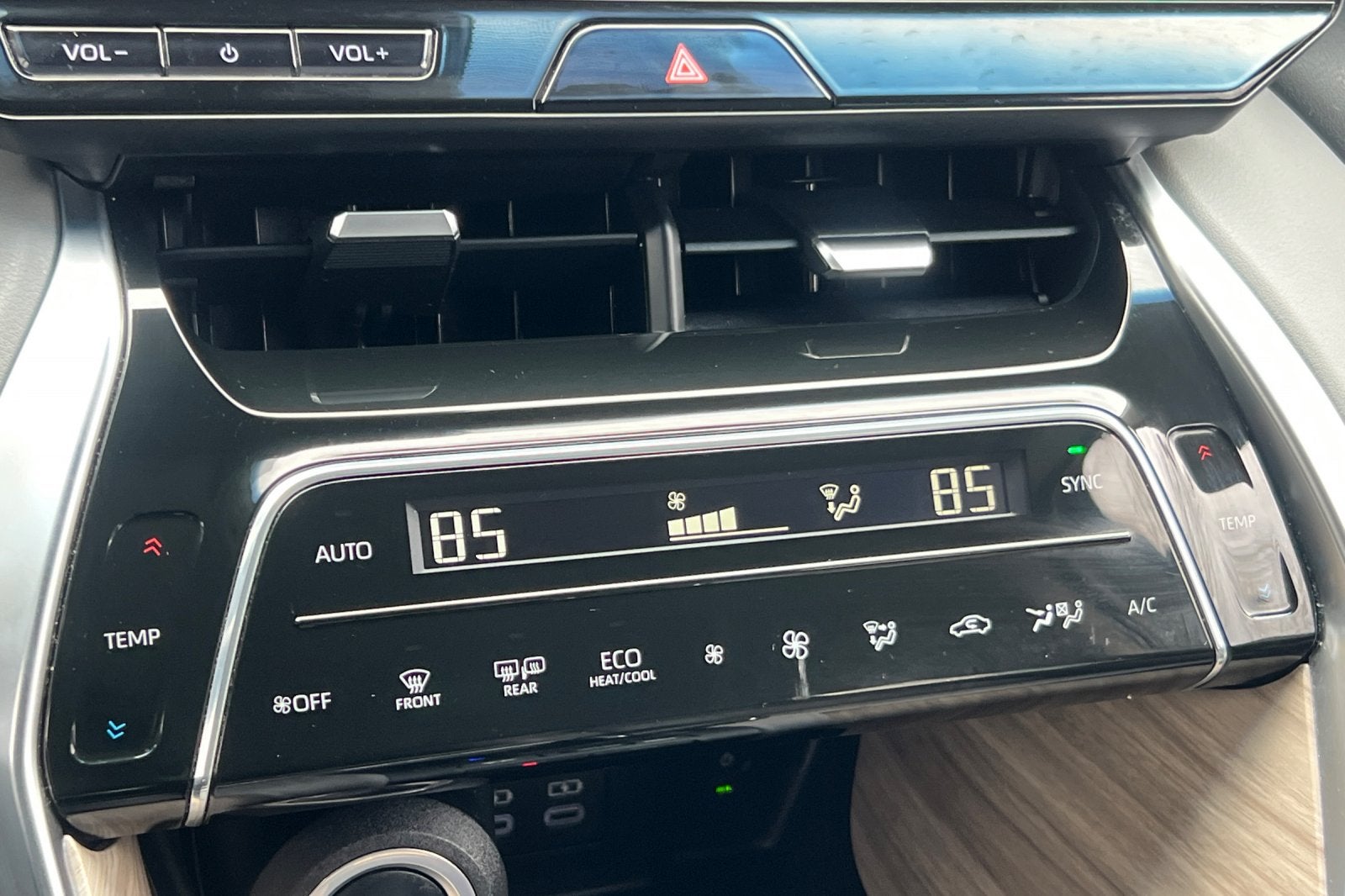 2023 Toyota Venza XLE