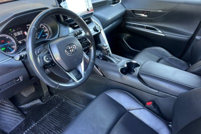 2022 Toyota Venza XLE