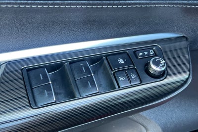 2022 Toyota Venza XLE