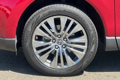 2022 Toyota Venza XLE