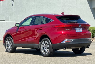 2022 Toyota Venza XLE