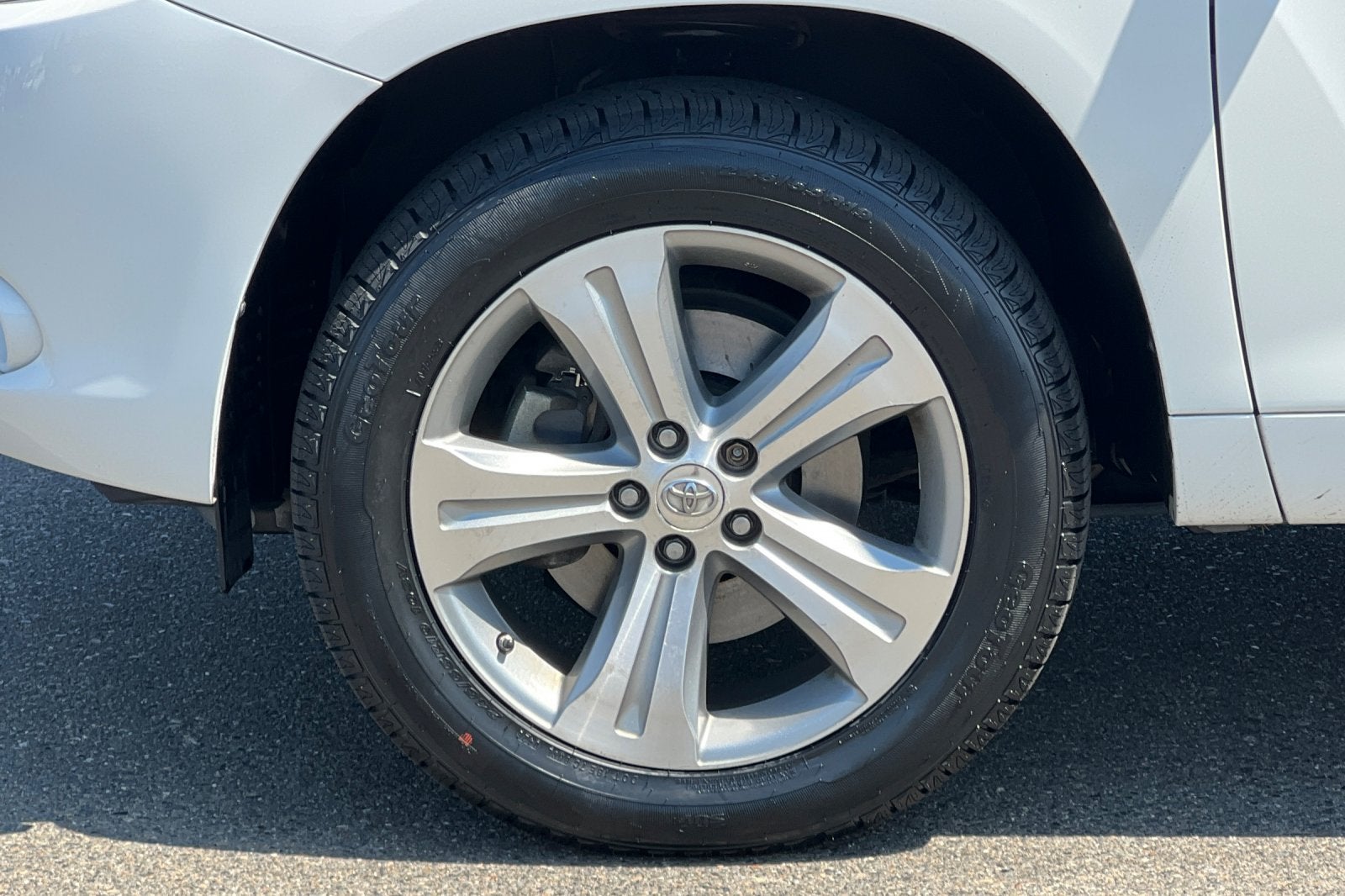 2008 Toyota Highlander Sport