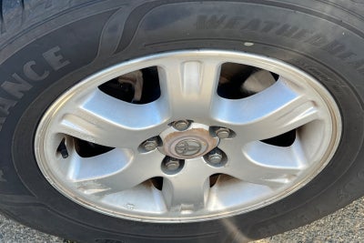 2001 Toyota Highlander Base