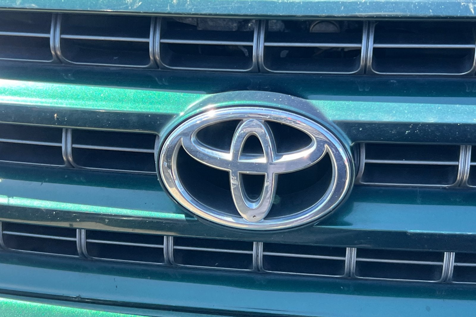 2001 Toyota Highlander Base