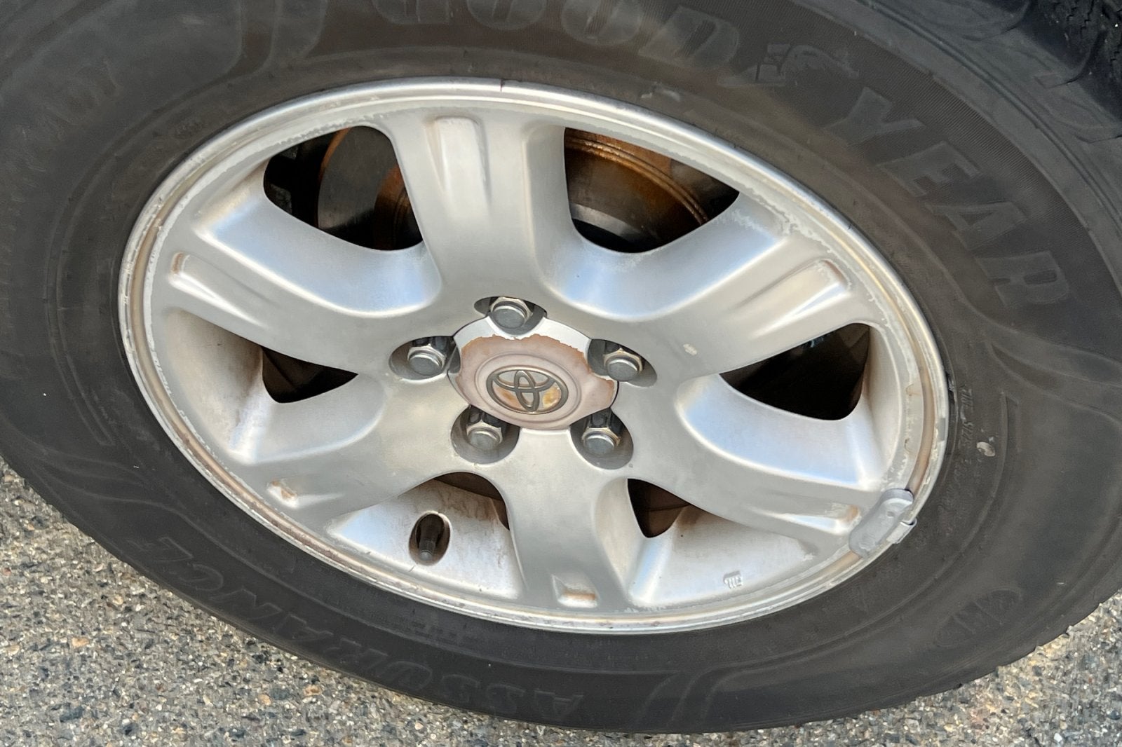 2001 Toyota Highlander Base