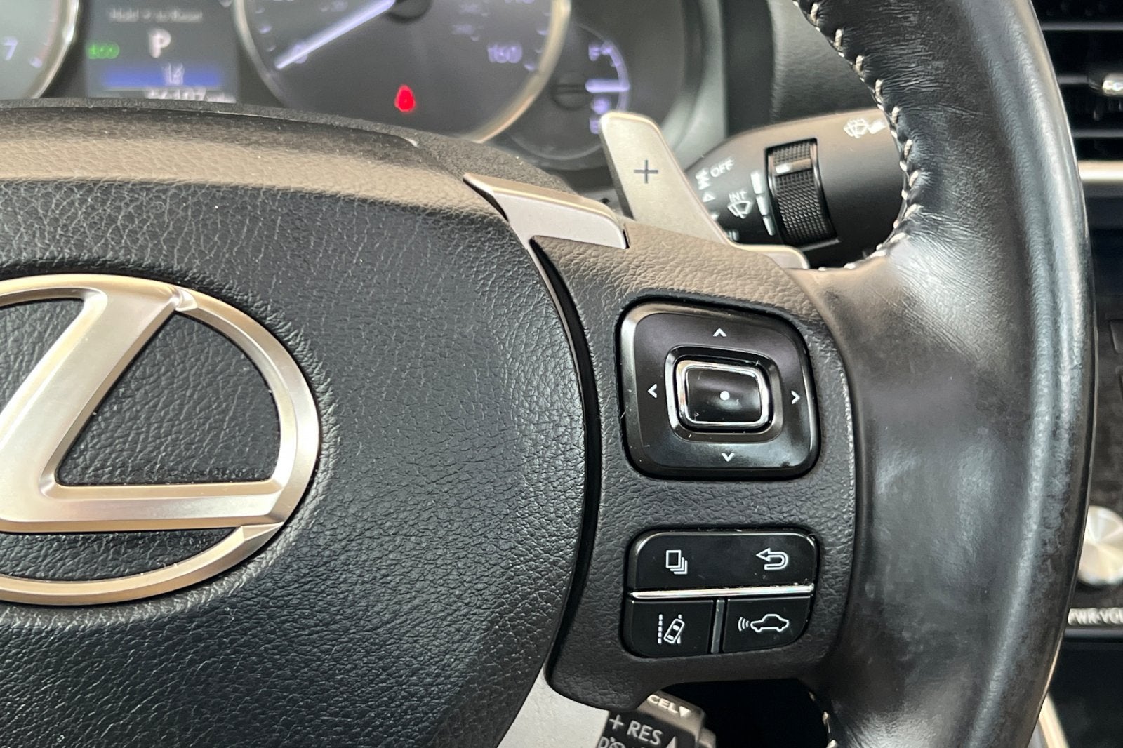 2017 Lexus IS 