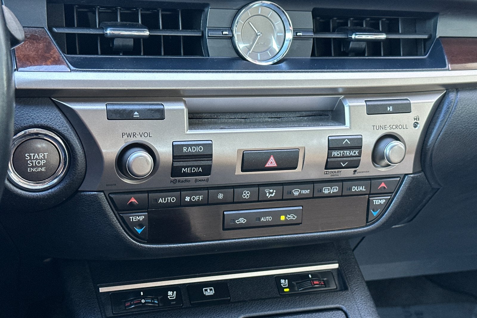 2013 Lexus ES 350 4dr Sdn