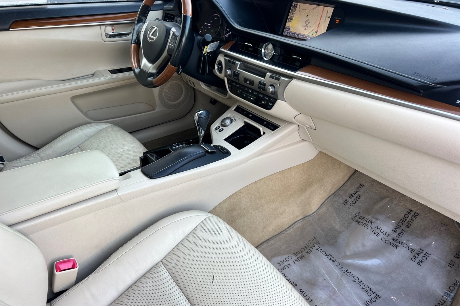 2014 Lexus ES 300h Hybrid