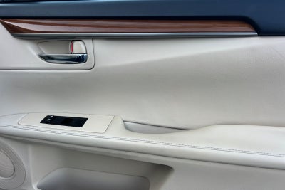 2014 Lexus ES 300h Hybrid