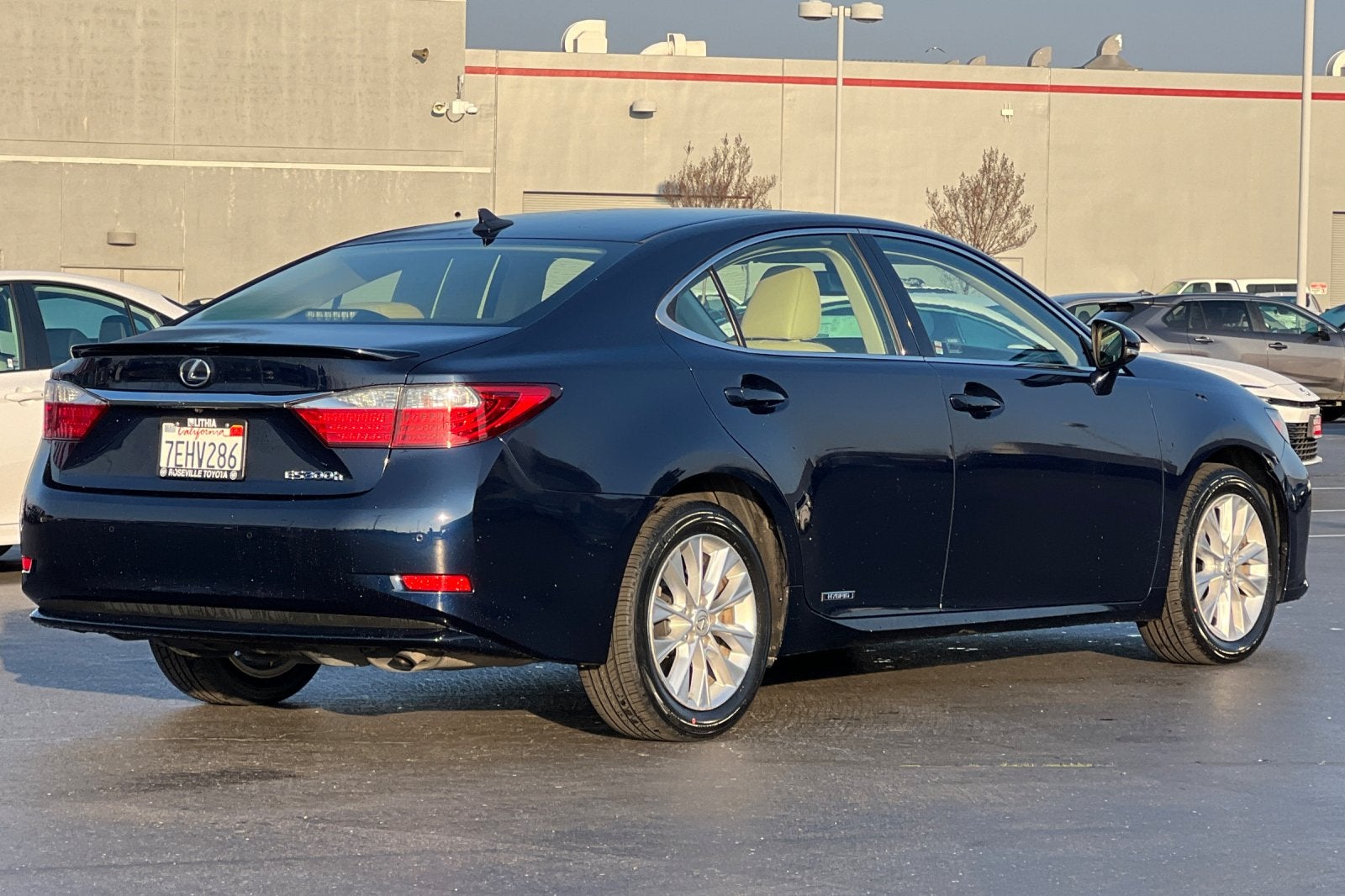 2014 Lexus ES 300h Hybrid