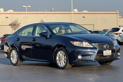 2014 Lexus ES 300h Hybrid