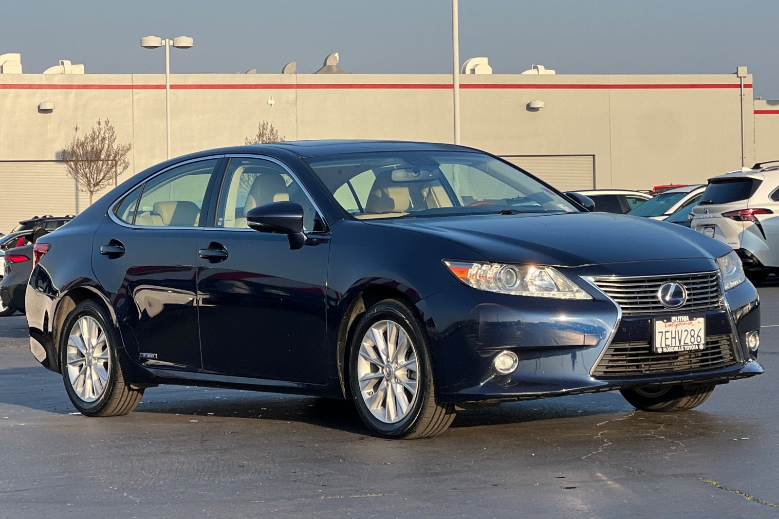 2014 Lexus ES 300h Hybrid