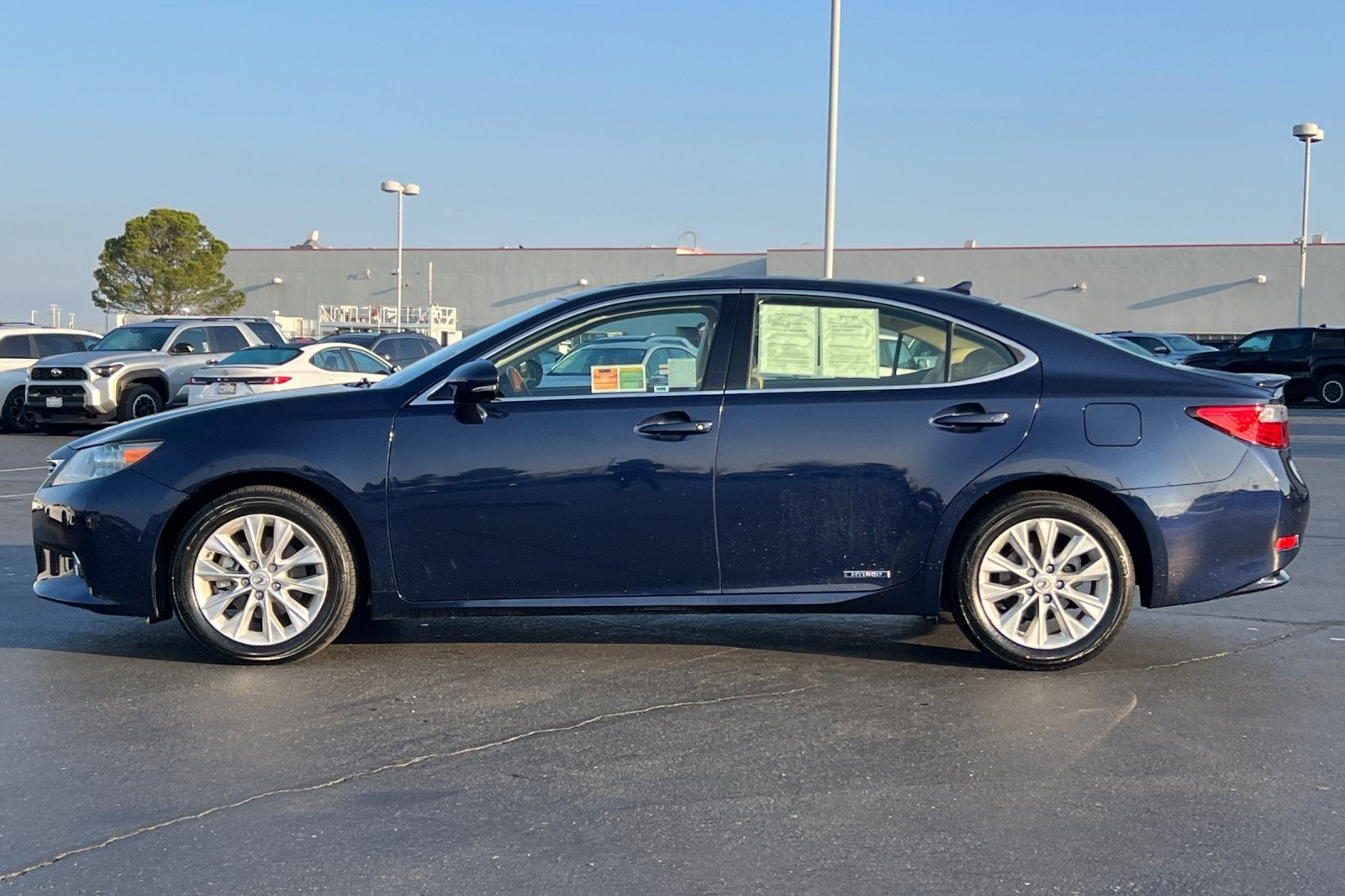 2014 Lexus ES 300h Hybrid