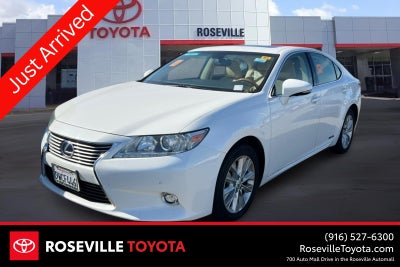 2015 Lexus ES 300h Hybrid