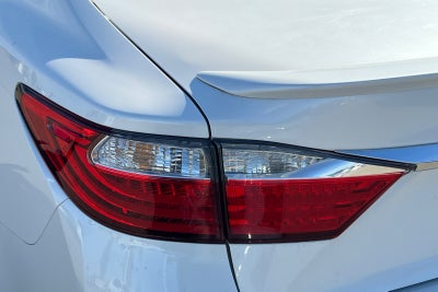 2015 Lexus ES 300h Hybrid