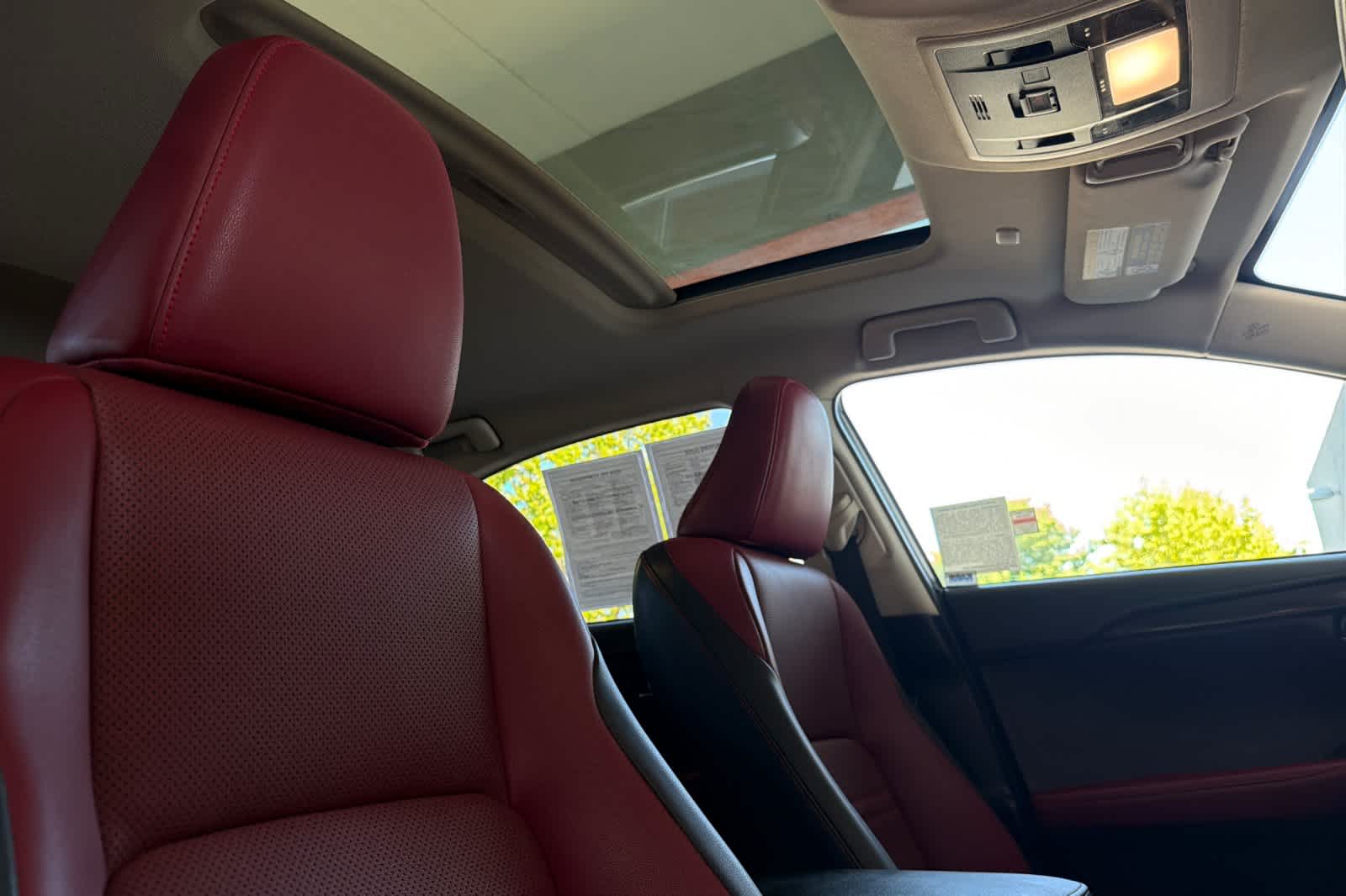 2021 Lexus NX 300h 