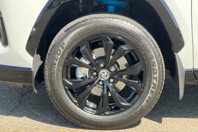 2025 Toyota RAV4 Hybrid SE