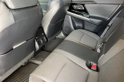 2025 Toyota bZ4X XLE