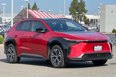 2025 Toyota bZ4X XLE