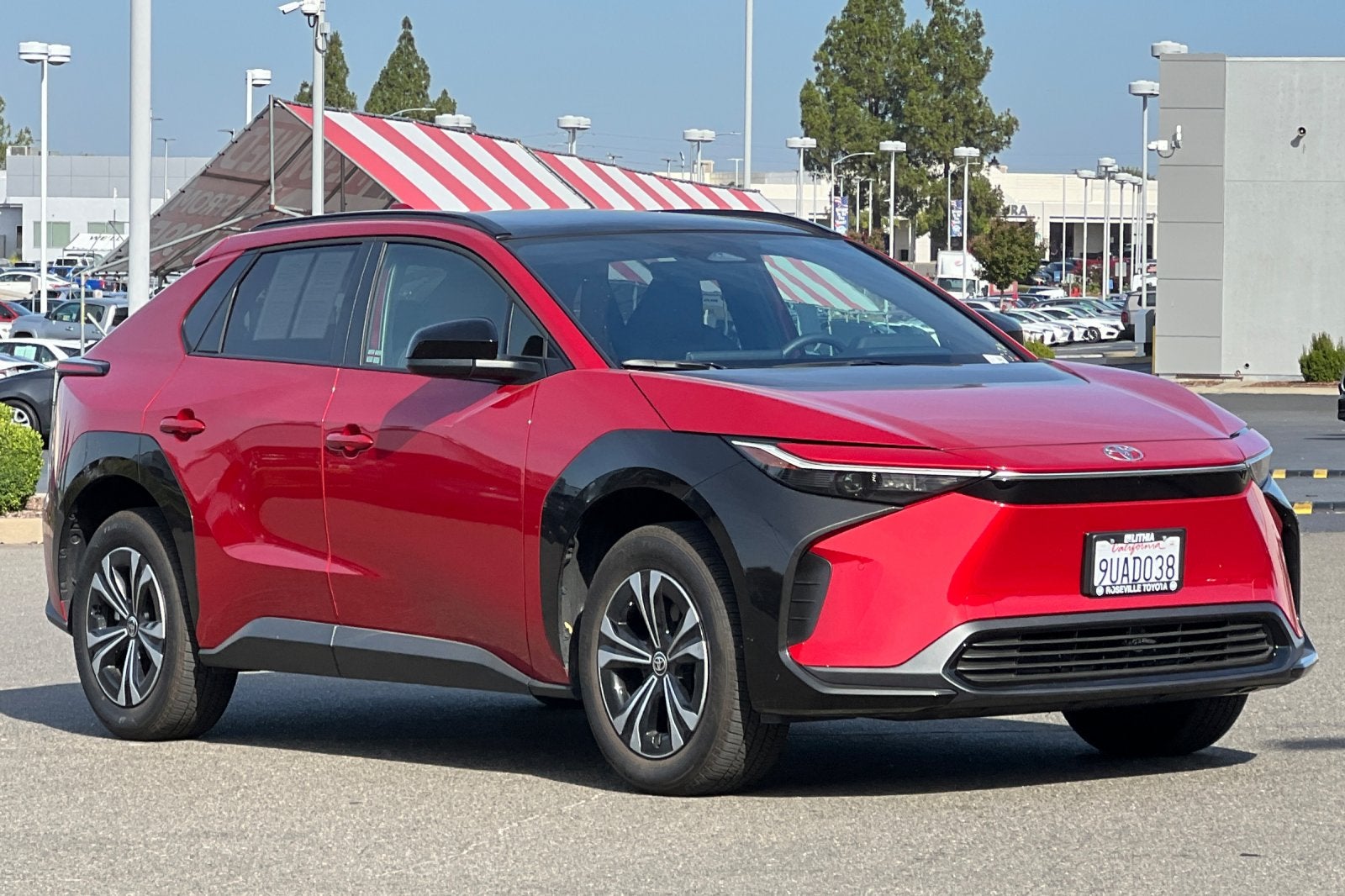 2025 Toyota bZ4X XLE