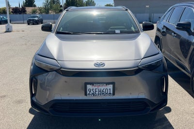 2025 Toyota bZ4X XLE