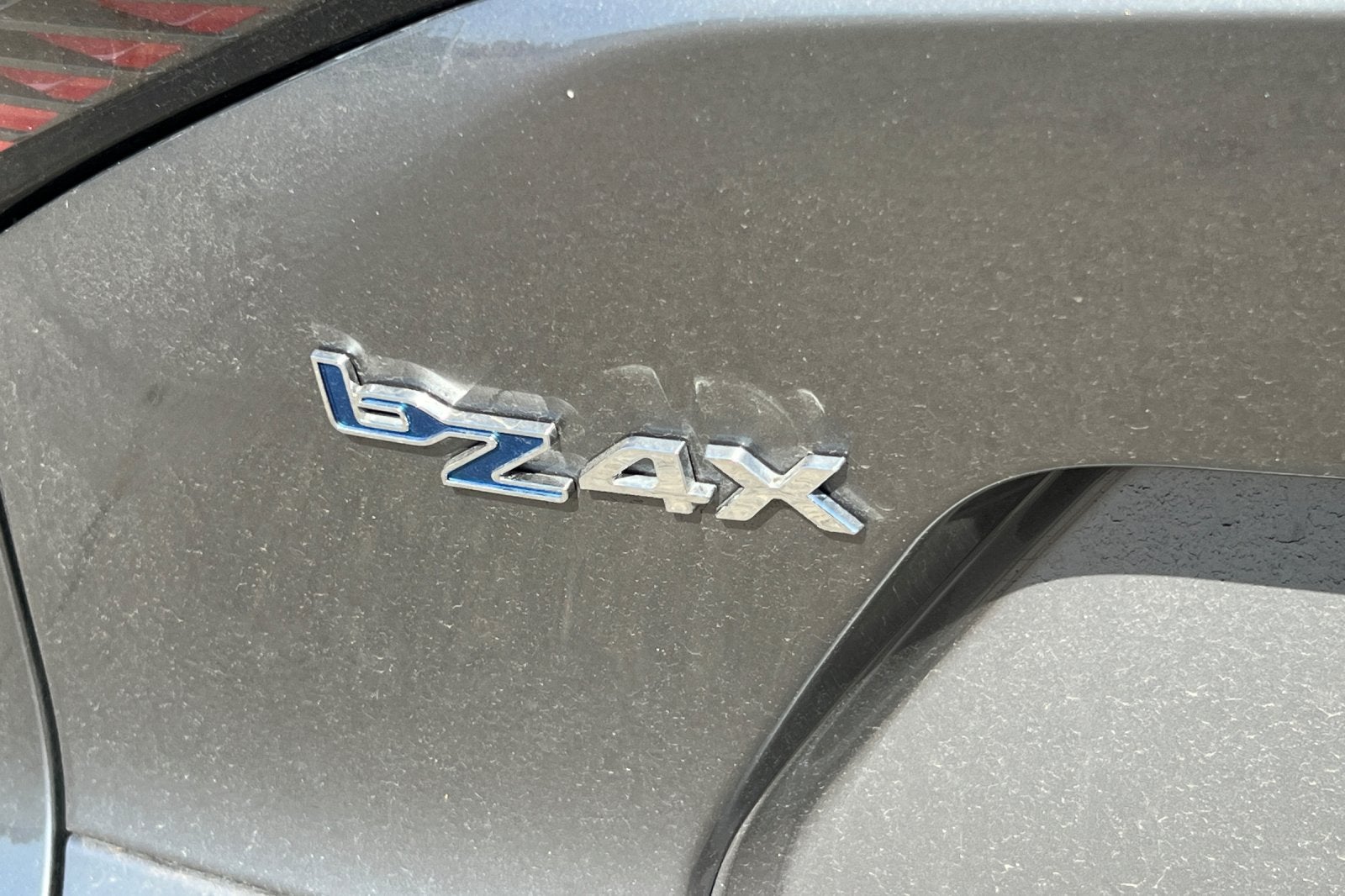 2025 Toyota bZ4X XLE