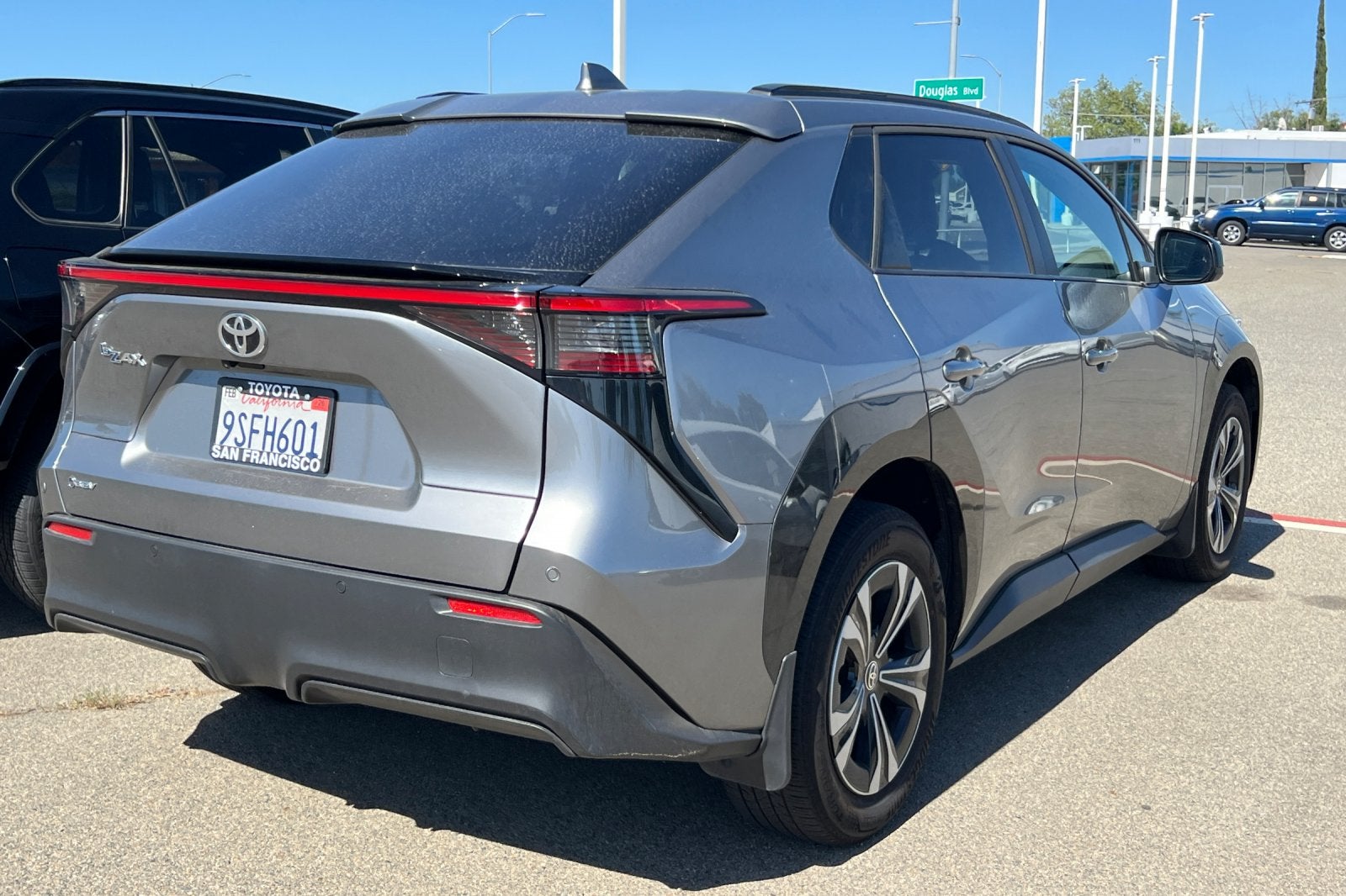 2025 Toyota bZ4X XLE