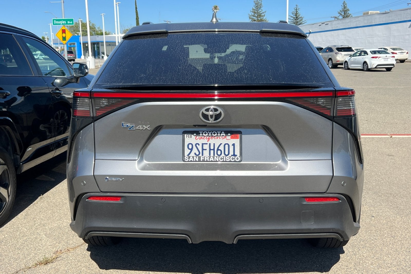 2025 Toyota bZ4X XLE