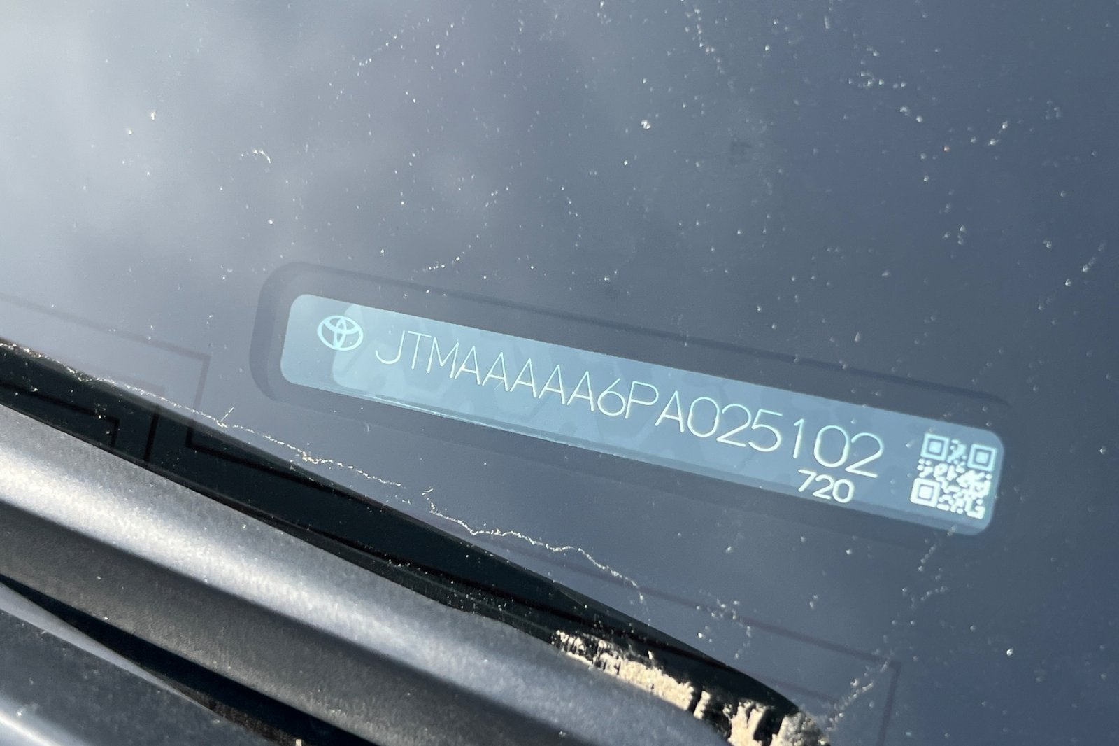 2023 Toyota bZ4X Limited