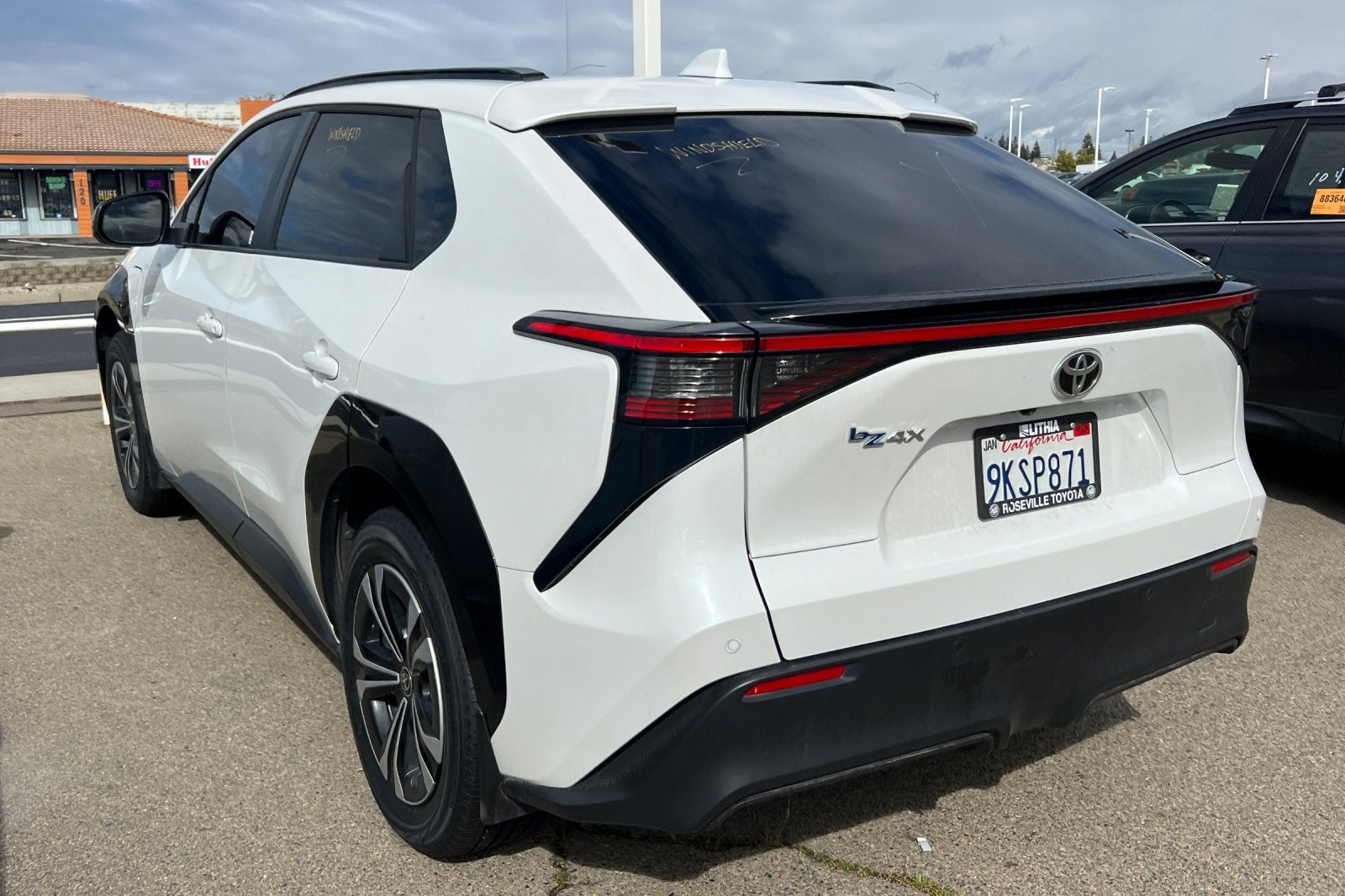 2023 Toyota bZ4X XLE