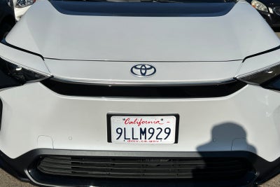 2024 Toyota bZ4X XLE