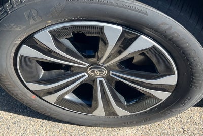 2024 Toyota bZ4X XLE