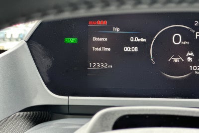 2024 Subaru Solterra Limited