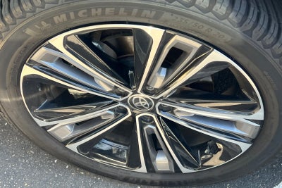 2023 Toyota bZ4X Limited