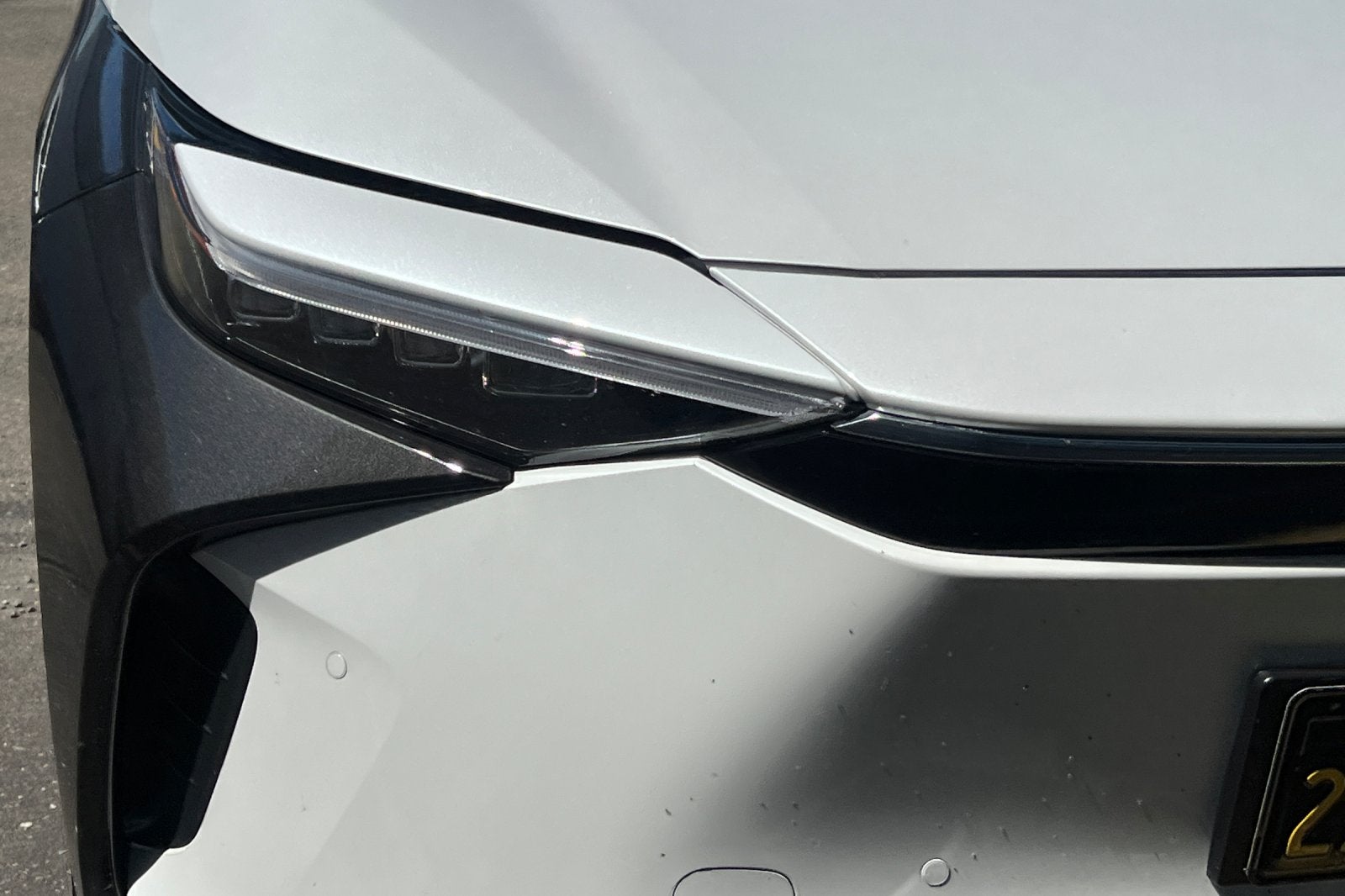 2023 Toyota bZ4X Limited